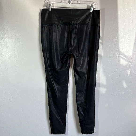 NWOT Spring & Mercer Black Pleather Leggings Size XL - Picture 4 of 8